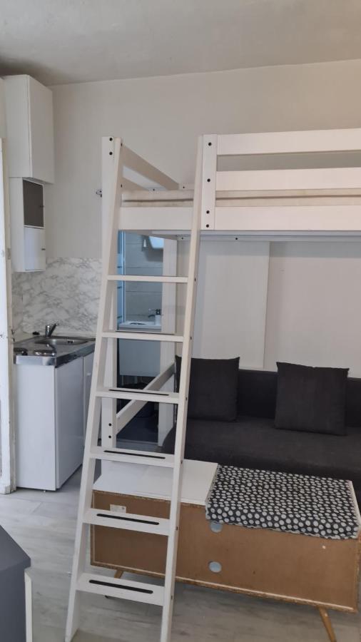 Apartamento Studio A Montmartre París Exterior foto